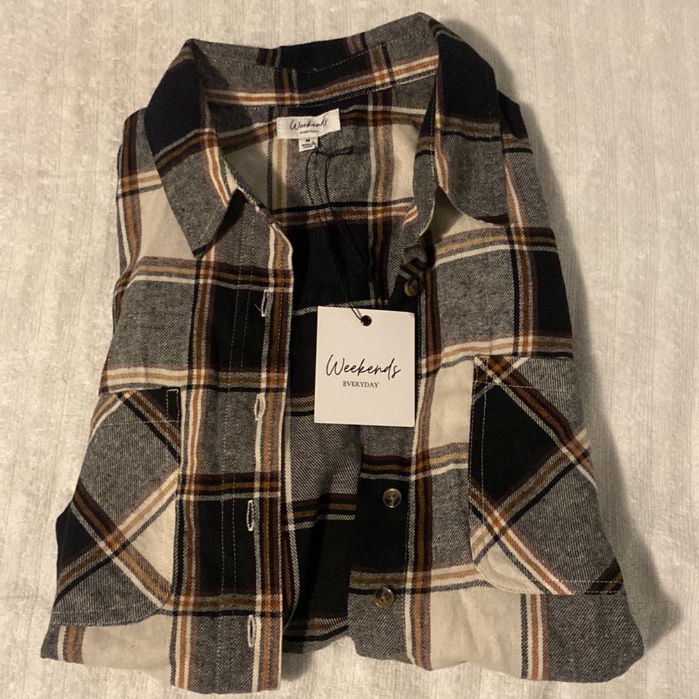 Fall cropped button up
